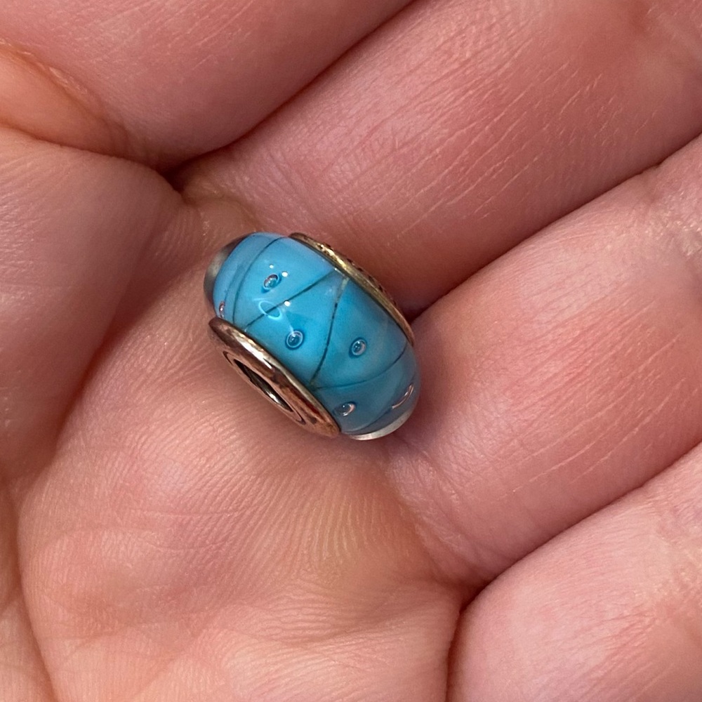 Pandora Blue Looking Glass Charm